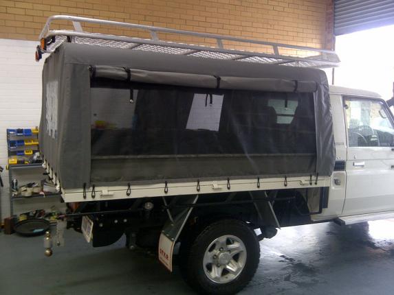 TOYOTA LANDCRUISER CAMPING CANVAS CANOPY